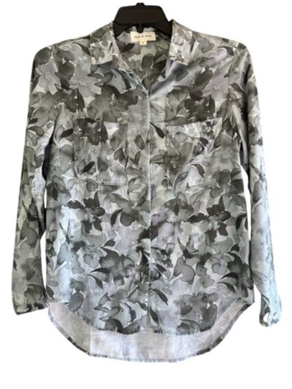 Cloth & Stone Tencel Floral Button Down Blouse Sage Gray Small Soft Luxe - Picture 2 of 5